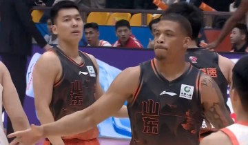 星空体育平台-CBA山东男篮逆转江苏，新外援首秀8分，珀赛尔37分陈林坚立功