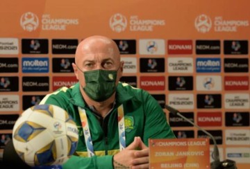 星空体育app下载-扬科维奇：防守有进步 盼下一场进攻端多一些机会