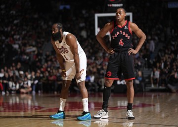 星空体育下载-2-2还是3-1？ESPN预测明天G4胜率：骑士43.5%落下风 猛龙56.5%